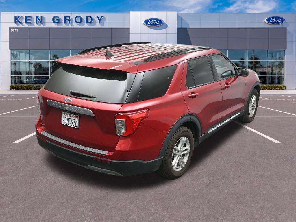 Used 2022 Ford Explorer XLT w/ Equipment Group 202A RWD image 14
