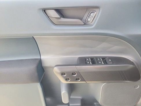 New 2026 Ford Maverick XL image 14