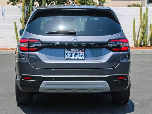Used 2023 Honda Pilot EX-L image 8
