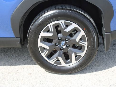 Used 2026 Subaru Forester Premium image 31