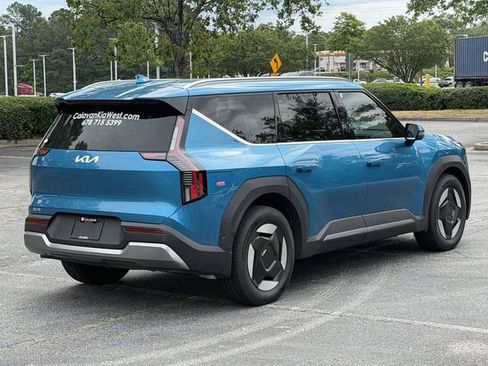 Certified 2026 Kia EV9 Wind AWD/4WD image 4
