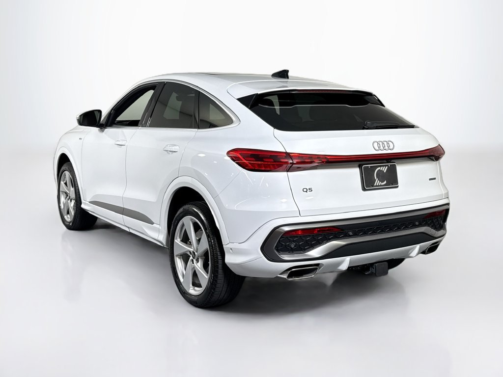 Used 2025 Audi Q5 Premium Plus AWD/4WD image 3