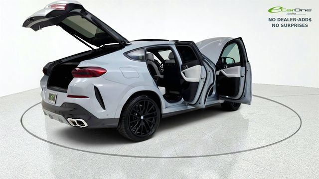Used 2026 BMW X6 M60i AWD/4WD image 19
