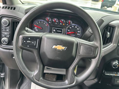 Used 2020 Chevrolet Silverado 1500 Custom w/ Custom Value Package image 24