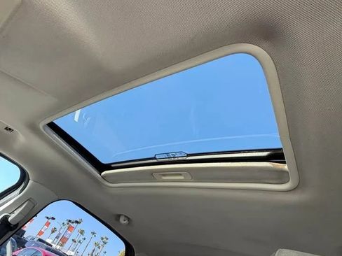 Used 2018 Ford EcoSport SE w/ SE Convenience Package FWD image 9