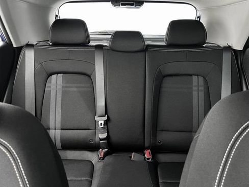 New 2025 Hyundai Venue SEL image 16