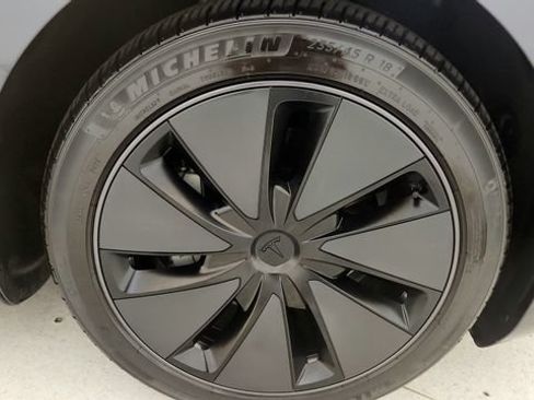 Used 2025 Tesla Model 3 RWD image 80