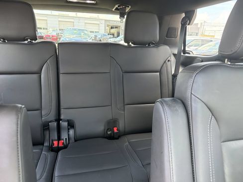 Used 2021 Chevrolet Tahoe LT w/ LT Signature Package AWD/4WD image 19