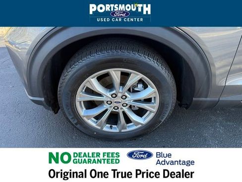 Used 2022 Ford Explorer XLT w/ Equipment Group 202A image 29