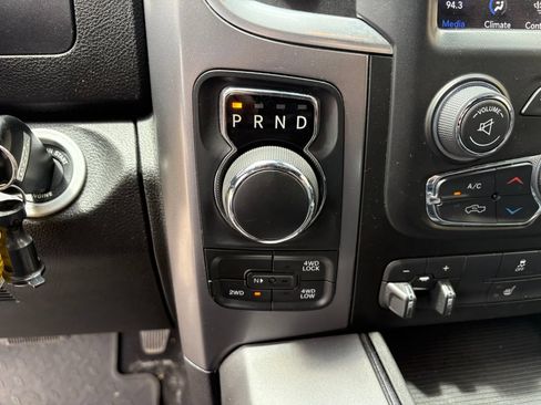 Used 2021 RAM 1500 Classic Warlock AWD/4WD image 23