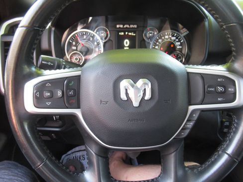 Used 2021 RAM 1500 Big Horn AWD/4WD image 22
