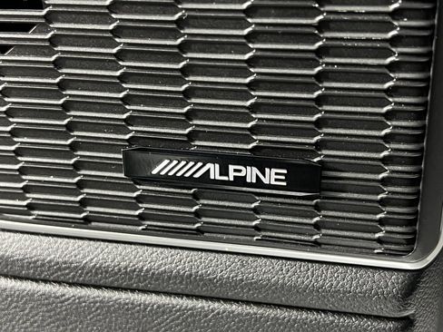 Certified 2022 Jeep Grand Cherokee Limited 4xe w/ Luxury Tech Group II image 20