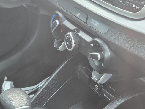 Used 2023 Kia Rio S FWD image 14