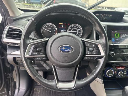 Used 2019 Subaru Forester Premium AWD/4WD image 21