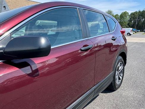 Used 2018 Honda CR-V LX image 13