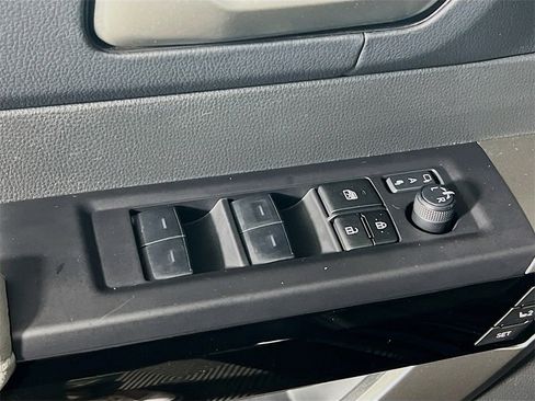 Used 2024 Toyota Tundra Limited image 17