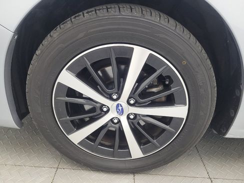 Used 2019 Subaru Impreza 2.0i Premium AWD/4WD image 31