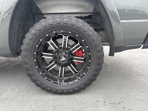 Used 2020 RAM 1500 Laramie RWD image 7
