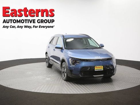 Used 2024 Kia Niro Wind w/ Wind Preserve Package FWD image 51