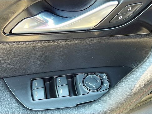 Used 2021 Chevrolet Blazer RS image 18