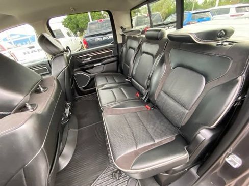 Used 2022 RAM 1500 Laramie AWD/4WD image 14