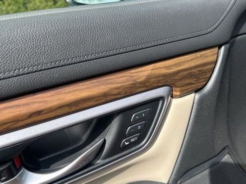 Used 2017 Honda CR-V EX-L image 7