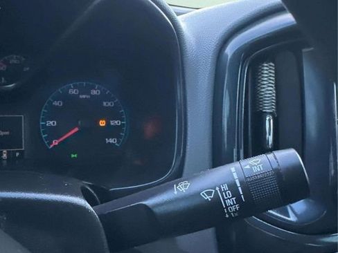 Used 2017 Chevrolet Colorado W/T w/ WT Convenience Package AWD/4WD image 22