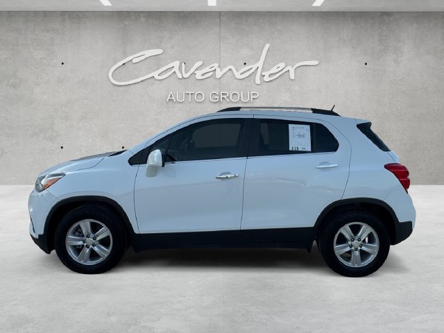 Used 2020 Chevrolet Trax LT w/ LT Convenience Package FWD image 13