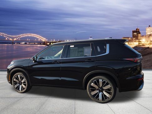 New 2026 Mitsubishi Outlander AWD image 3