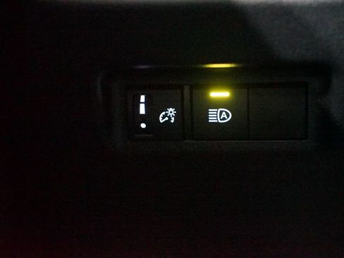 New 2025 Toyota RAV4 LE image 23