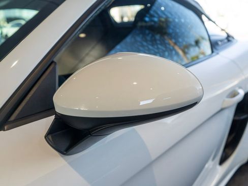 Used 2021 Porsche 718 Boxster Spyder image 14