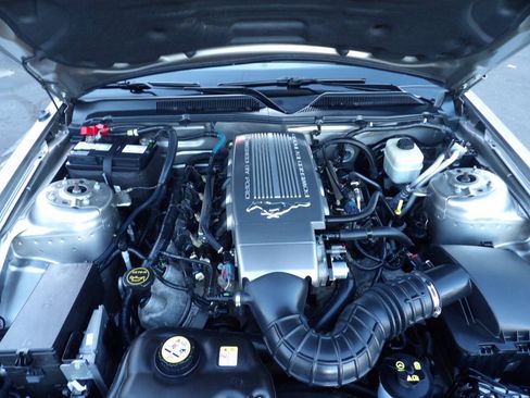 Used 2008 Ford Mustang GT Premium RWD image 12