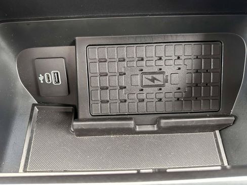 Used 2025 Ford F150 XLT w/ Equipment Group 302A MID AWD/4WD image 27