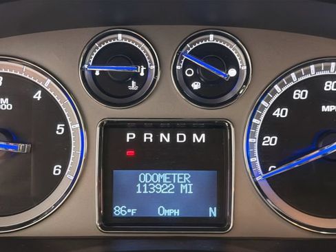 Used 2010 Cadillac Escalade Premium AWD/4WD image 12