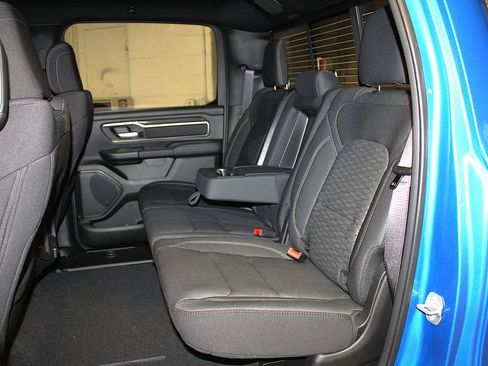 New 2026 RAM 1500 4x4 Crew Cab image 28