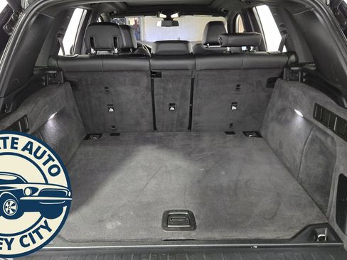 Used 2020 BMW X5 xDrive40i w/ Parking Assistance Package image 30