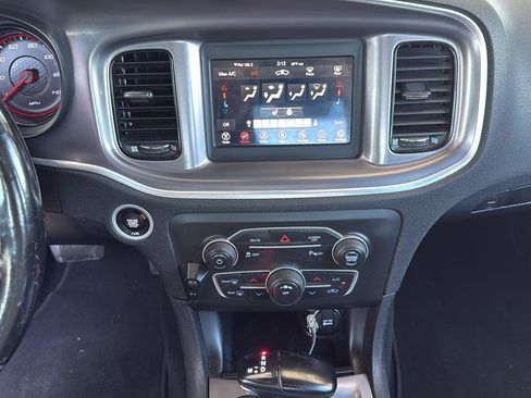 Used 2021 Dodge Charger SXT w/ Blacktop Package RWD image 22