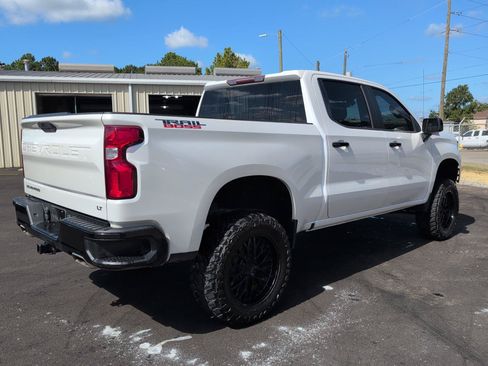 Used 2020 Chevrolet Silverado 1500 LT Trail Boss w/ Bed Protection Package AWD/4WD image 5