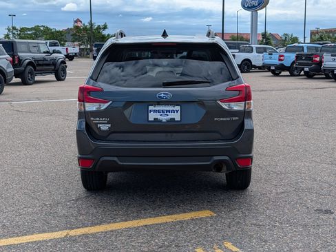 Used 2024 Subaru Forester Premium AWD/4WD image 6