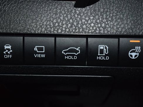 Used 2023 Toyota Camry XSE image 19