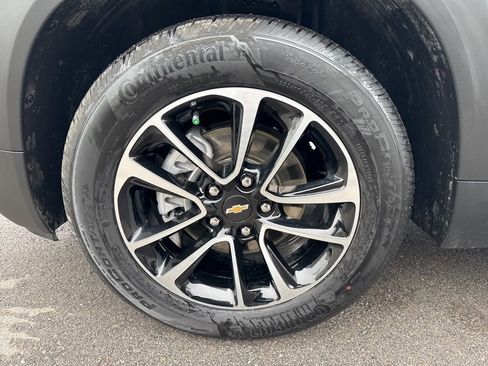 Used 2024 Chevrolet TrailBlazer LT w/ Driver Confidence Package image 27