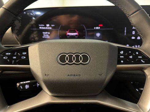New 2025 Audi Q6 e-tron Premium Plus image 22