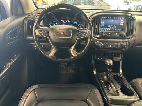 Used 2022 GMC Canyon AT4 image 18