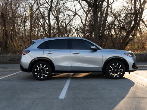 Used 2026 Honda HR-V EX-L image 10