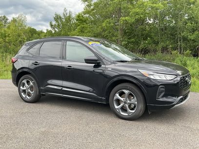 Used 2024 Ford Escape ST-Line w/ Tech Pack #1