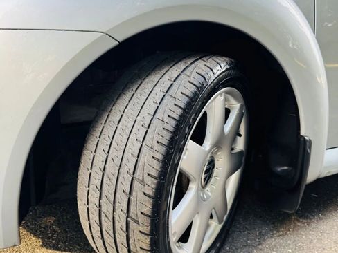 Used 2003 Volkswagen Beetle GLX image 14