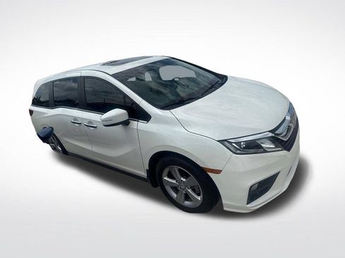Used 2018 Honda Odyssey EX-L image 2