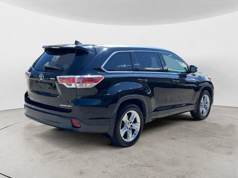 Used 2015 Toyota Highlander Limited w/ Driver Technology Package AWD/4WD image 5