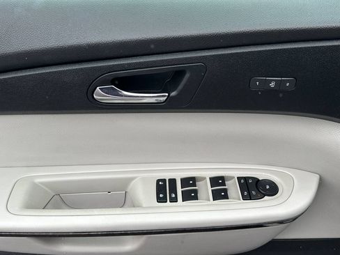 Used 2012 GMC Acadia Denali AWD/4WD image 11
