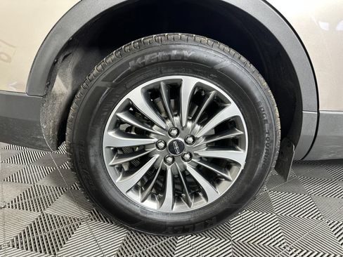Used 2020 Lincoln Nautilus Reserve w/ Class II Trailer Tow Package AWD/4WD image 13